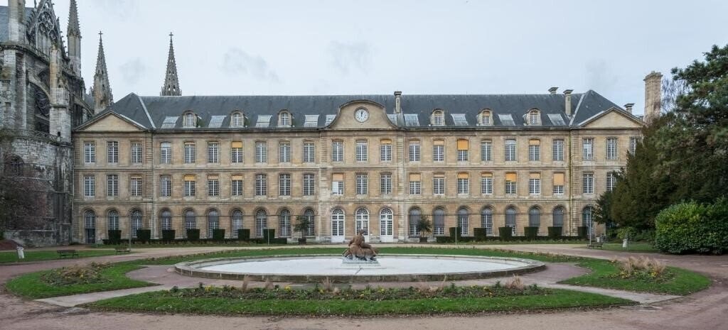 Картинка Dandy Rouen Centre 3*
