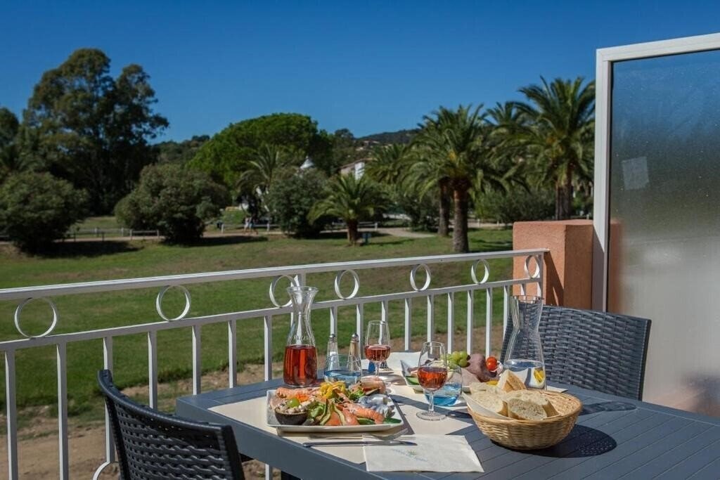 Картинка Sowell Residences Les Perles du Golfe de Saint Tropez 4*