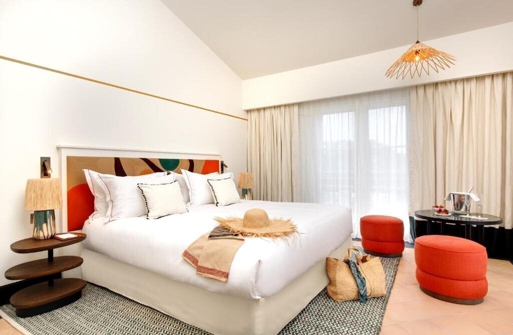Фото Hotel Lou Pinet 5*