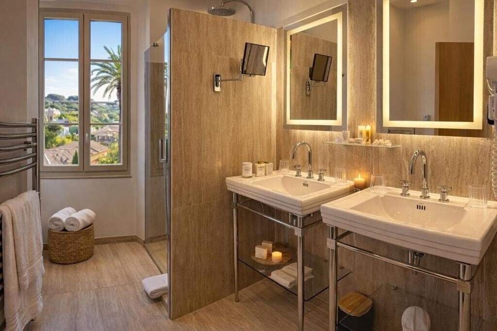 Зображення La Bastide Du Port 4*