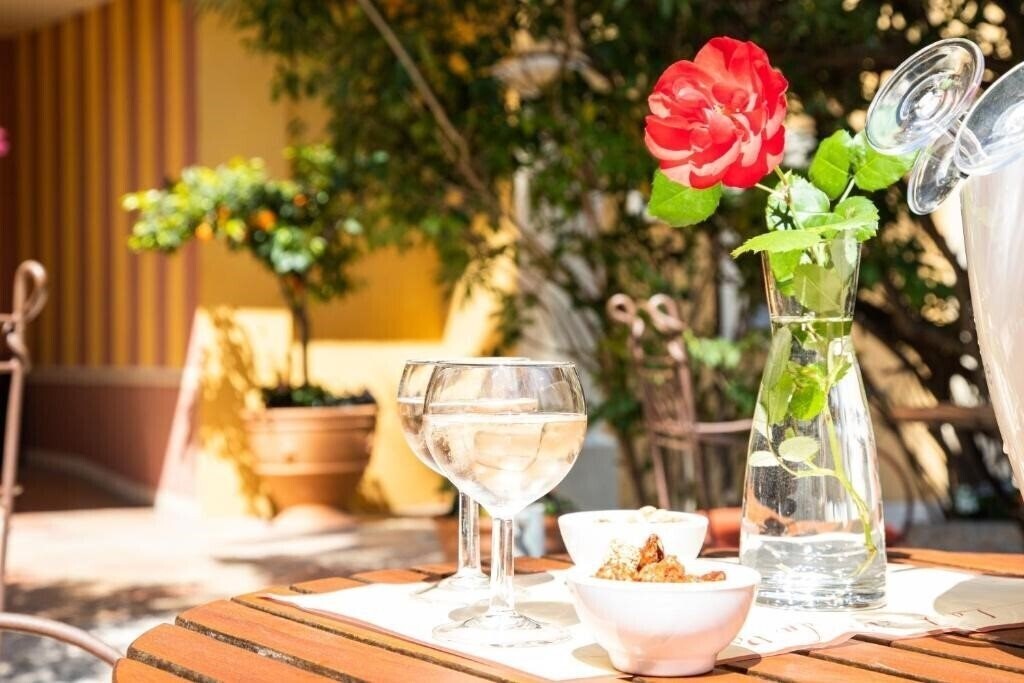 Картинка La Bastide Du Port 4*