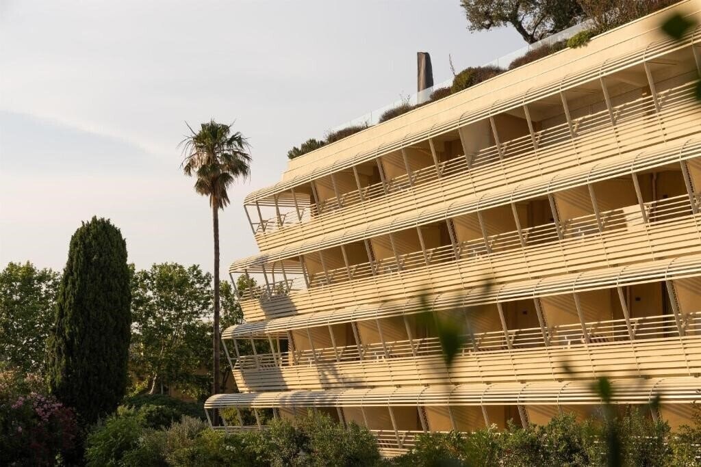 Фотография Hotel Ventura Saint-Tropez, Tapestry Collection by Hilton 4*