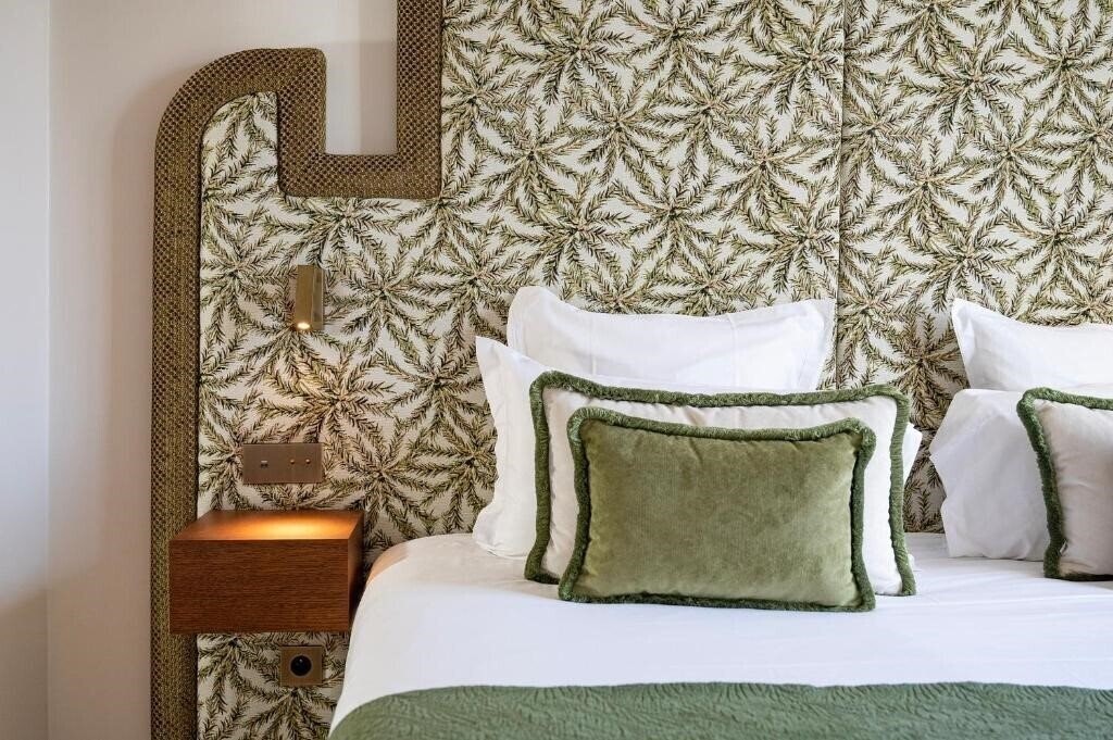 Фото Hotel Lou Cagnard 4*