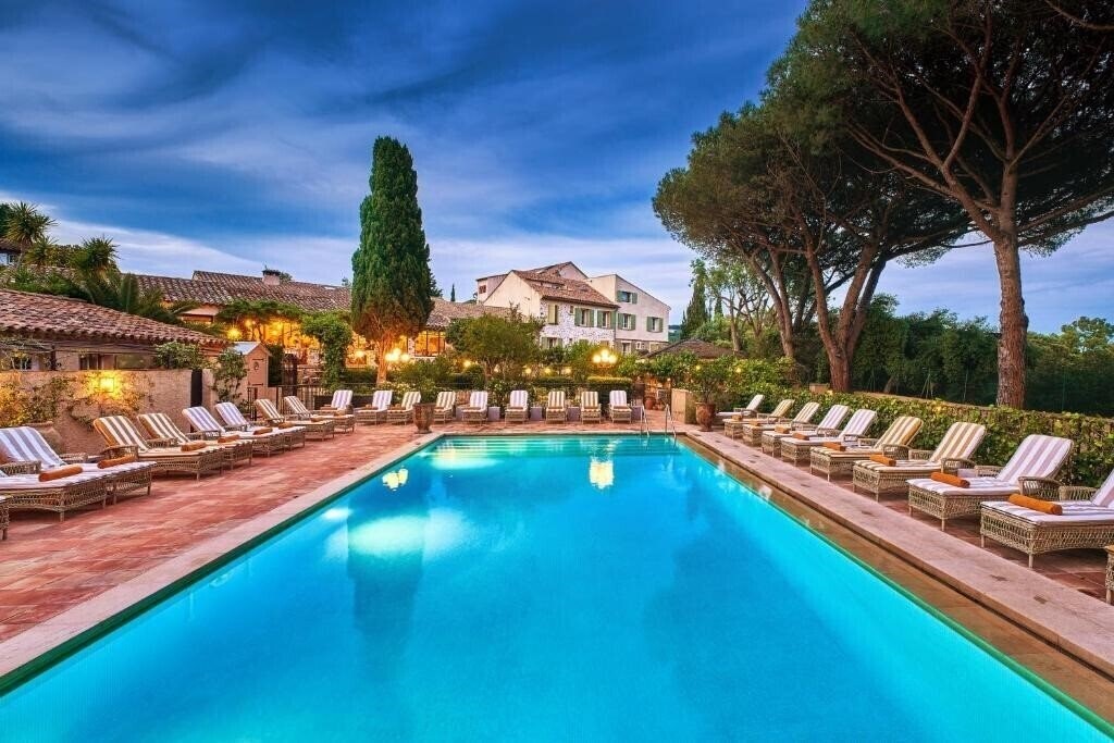 Отель La Ferme D'Augustin 4*