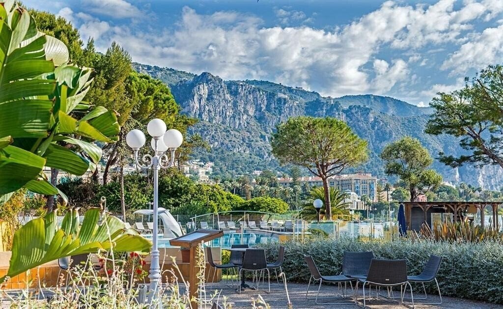 Фото Delcloy Hotel 3*