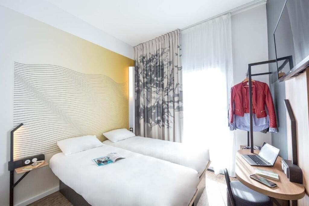 Фотографія B&B Hotel Sainte Maxime Golfe de Saint Tropez 3*