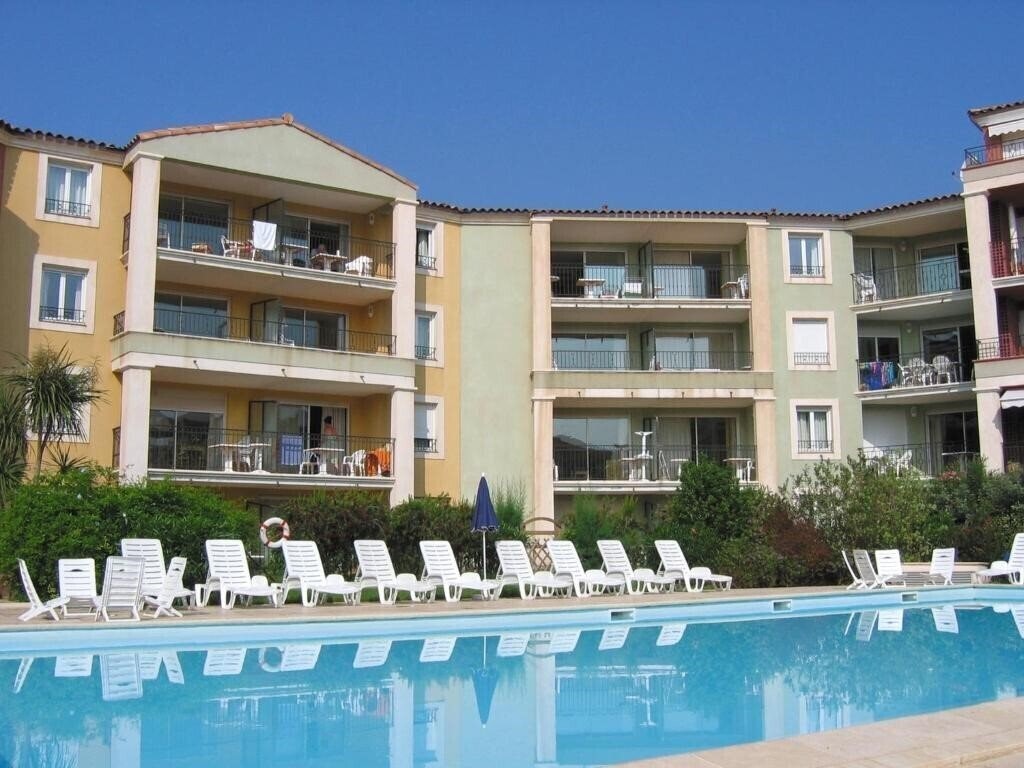 Готель Lagrange Vacances Port Marine 3*