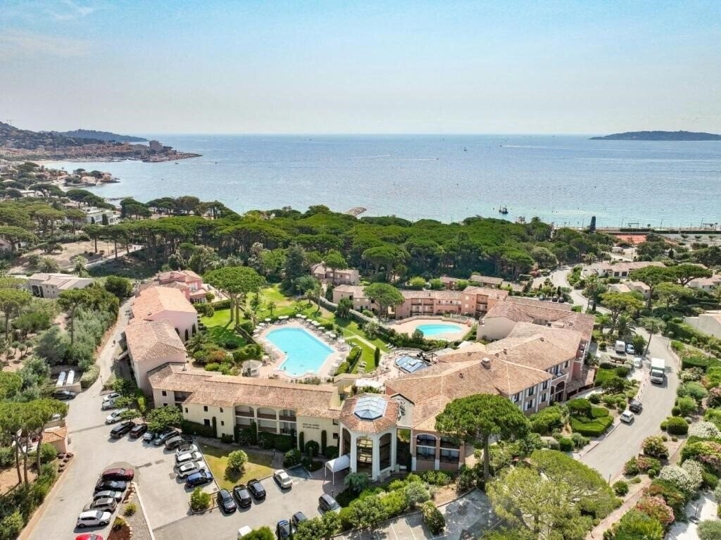 Отель Les Jardins de Sainte Maxime 3*