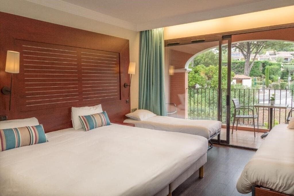 Изображение Les Jardins de Sainte Maxime 3*