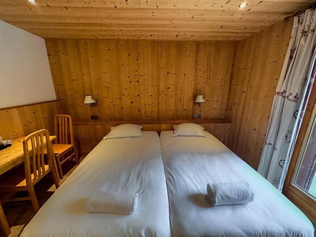 Картинка Hotel Arveyron Open House 3*