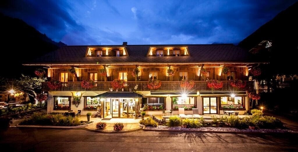 Готель Auberge du Manoir 3*