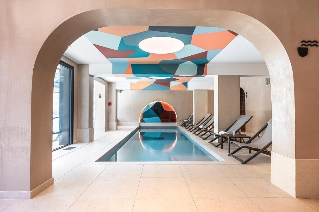 Отель Chalet Hotel le Prieure & SPA 4*