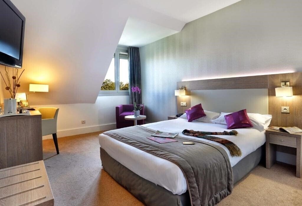 Фото Best Western Plus Hotel du Parc a Chantilly 4*