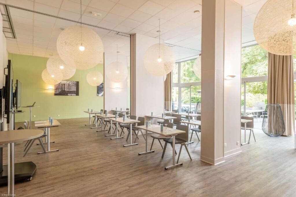 Фотография Best Western Plus Hotel du Parc a Chantilly 4*