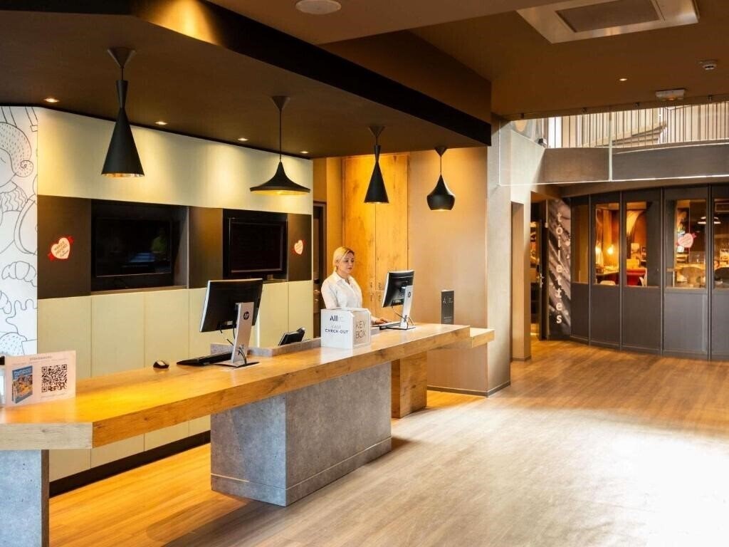 Фотография Ibis Strasbourg Centre Gare 3*