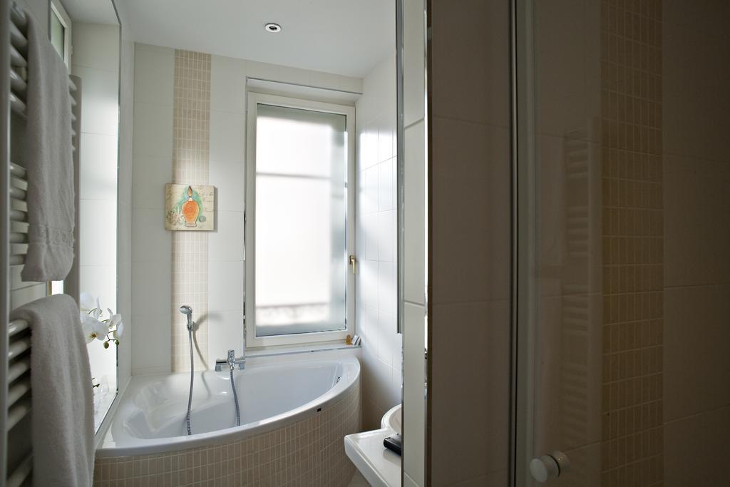 Фото Villa D'Est 4*