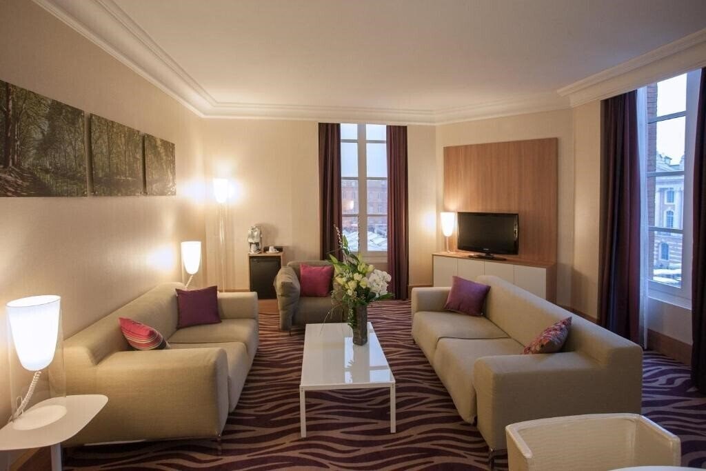 Картинка Crowne Plaza Toulouse 5*