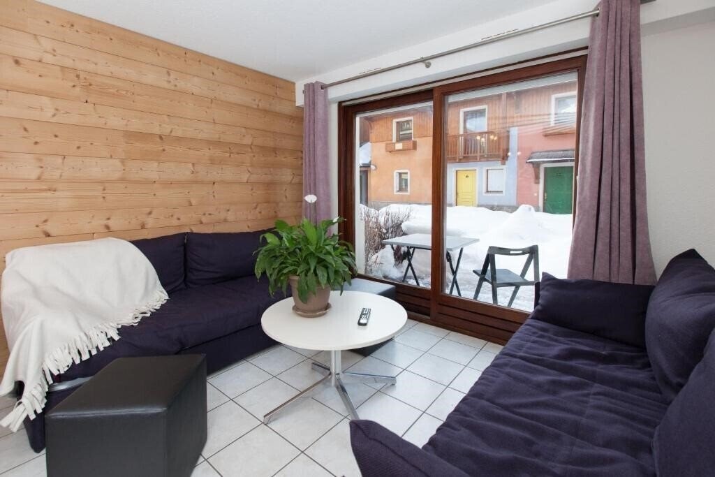 Готель Les Chalets Du Jardin Alpin 4*