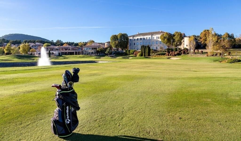 Изображение Chateau De Taulane 4*