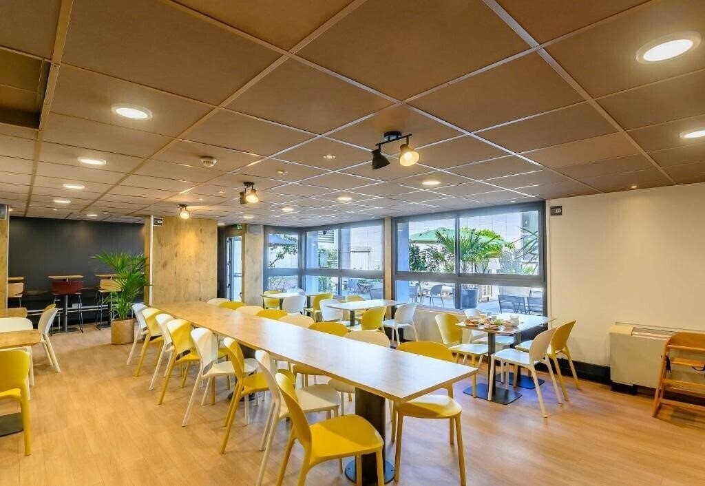 Зображення B&B Hotel Versailles Le Chesnay 3*