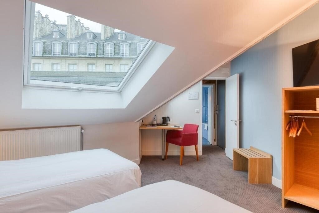 Отель L'Hotel Du Jeu de Paume 3*