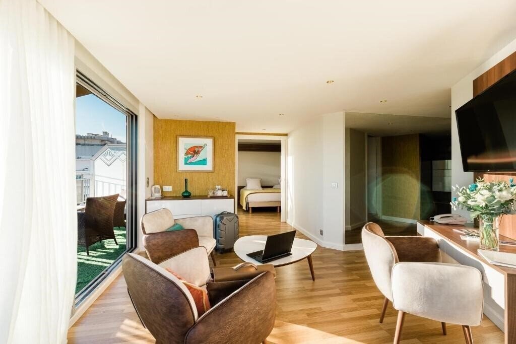 Зображення Hotel Helios 4*