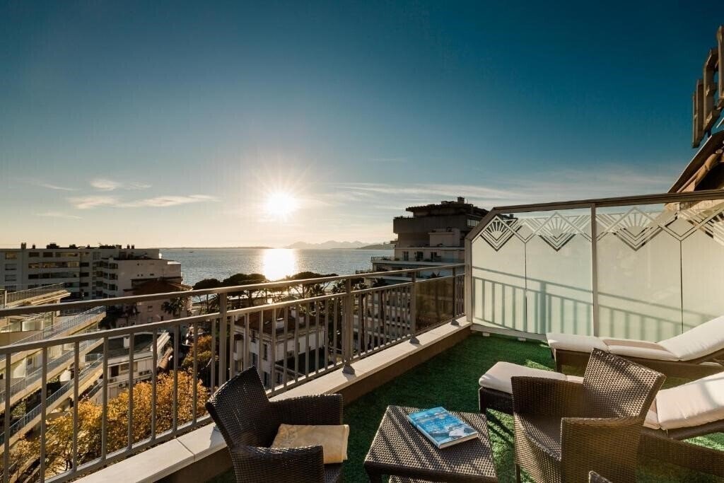 Картинка Hotel Helios 4*