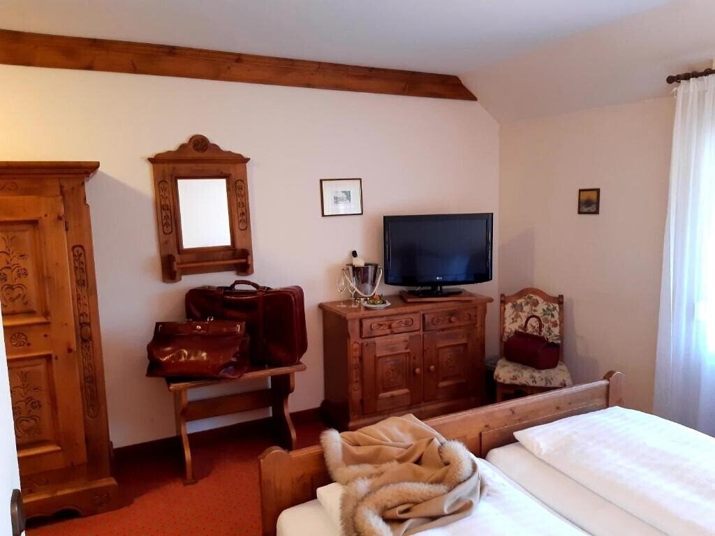 Изображение Gasthaus Auerhahn 3*