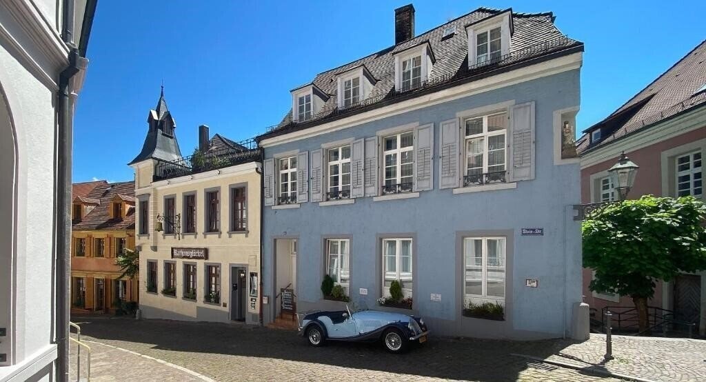 Отель Hotel Rathausglockel 4*
