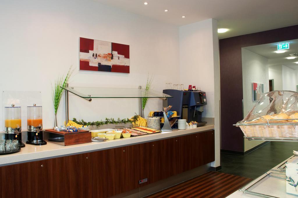 Зображення Holiday Inn Express 3*