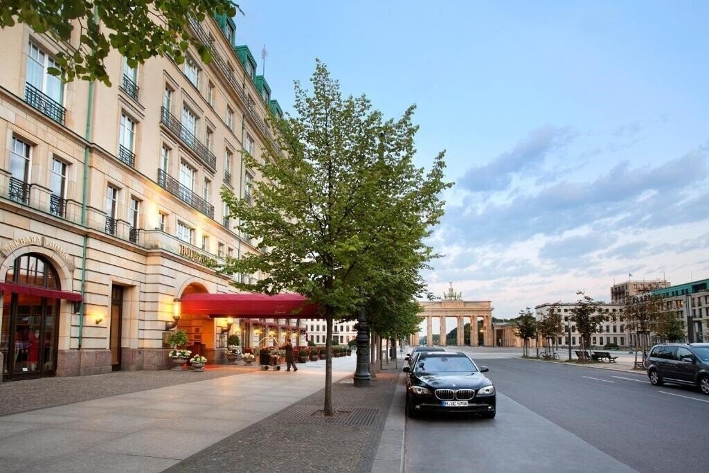Фотография Adlon Kempinski 5*