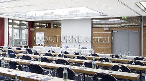 Отель Hotel Alsterhof 4*