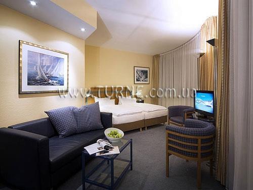 Фотография Hotel Alsterhof 4*