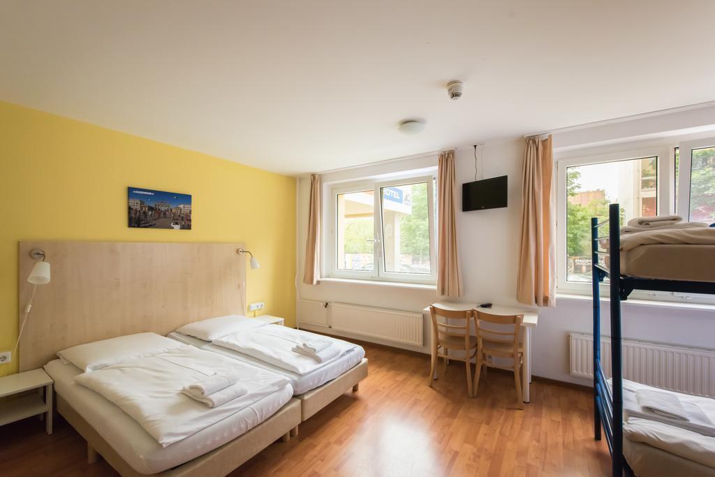 Изображение A & O Berlin Mitte 2*