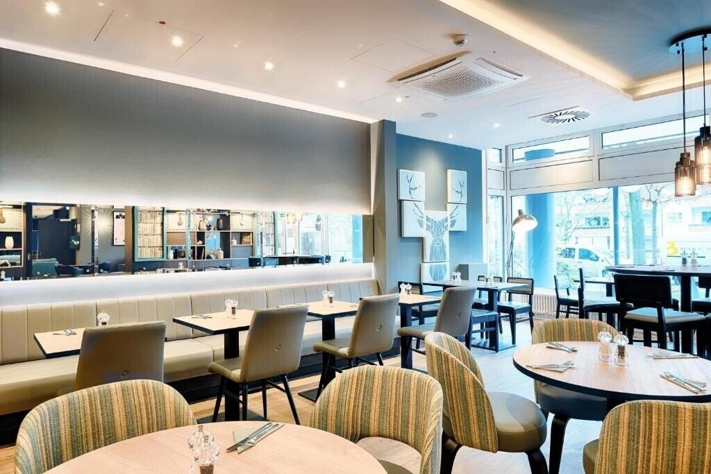 Картинка Premier Inn Berlin City Süd Hotel 3*