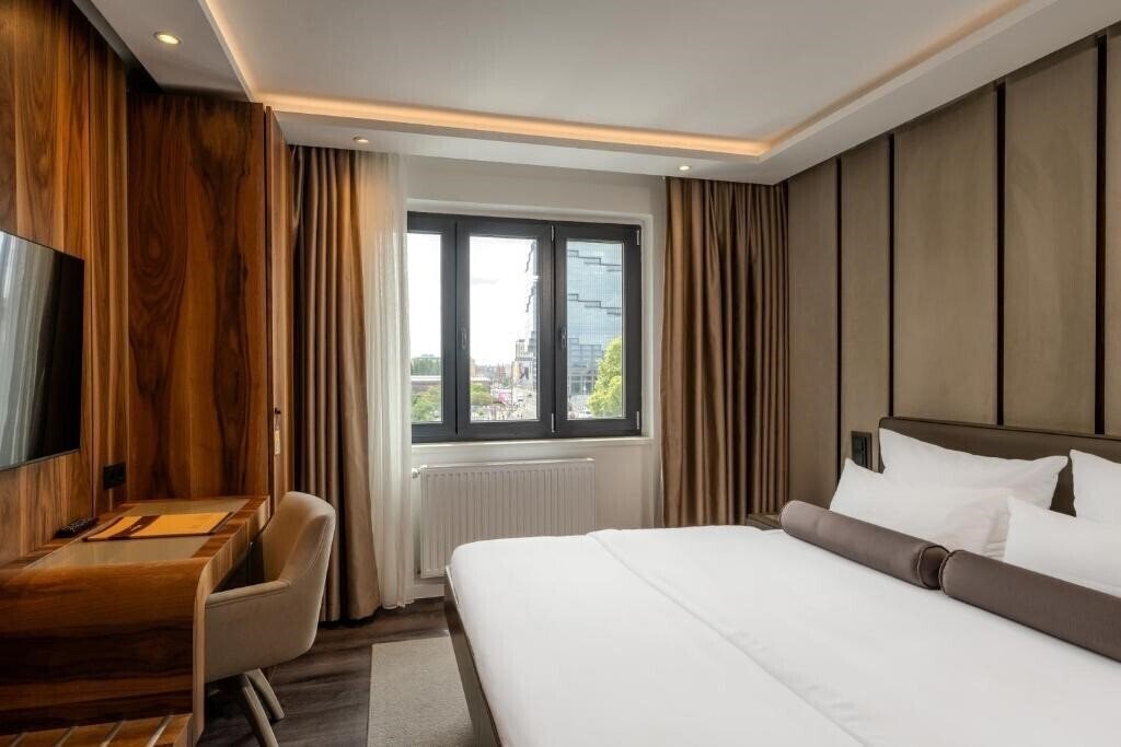 Готель Klassik Berlin 4*