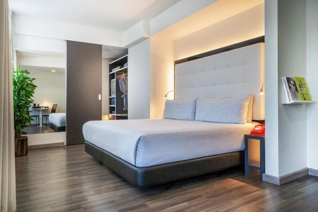 Фото Innside by Melia Berlin Mitte 4*