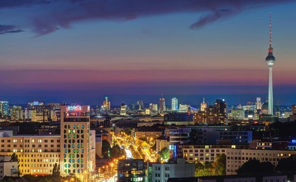 Отель Andel'S By Vienna House Berlin 4*