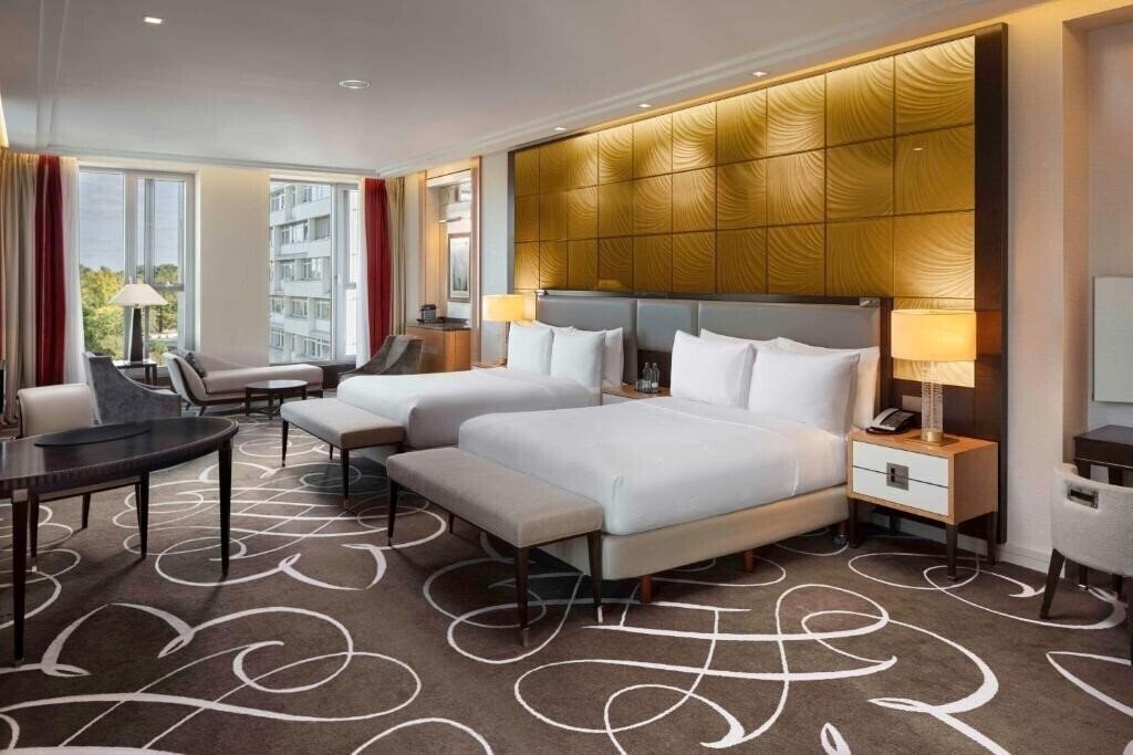 Фото Waldorf Astoria Berlin 5*