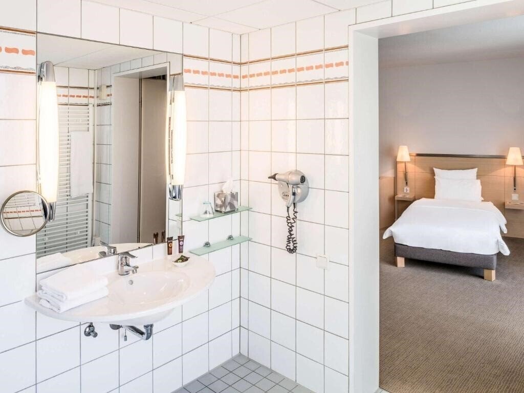 Фотографія Hotel Novotel Berlin Mitte 4*
