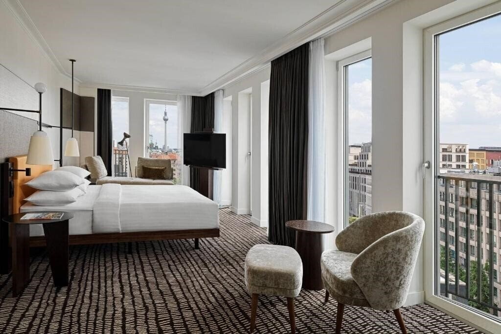 Фото Berlin Marriott Hotel 5*
