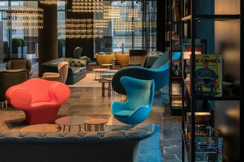 Фотография Motel One Berlin Alexanderplatz 3*
