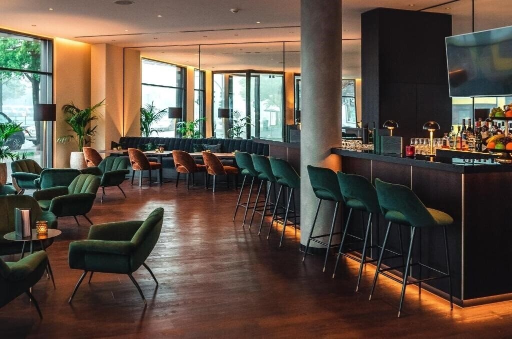 Картинка Holiday Inn Berlin City Center East Prenzlauer Alle 4*