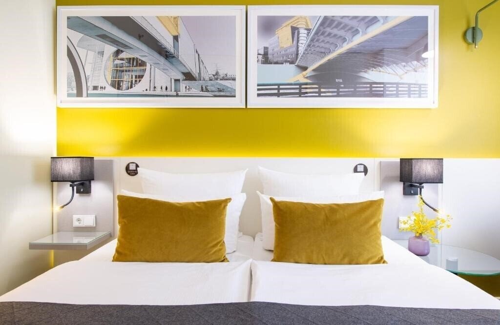 Фото Leonardo Hotel Berlin Mitte 4*