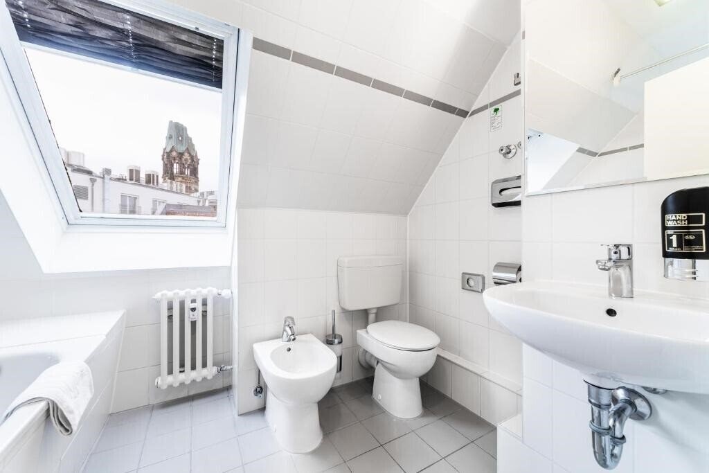 Зображення Upper Room 3*