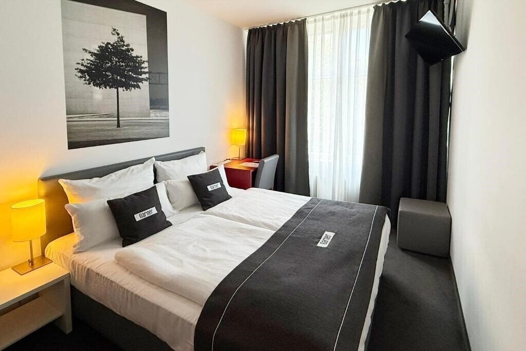 Изображение Novum Select Hotel Berlin Gendarmenmarkt 4*