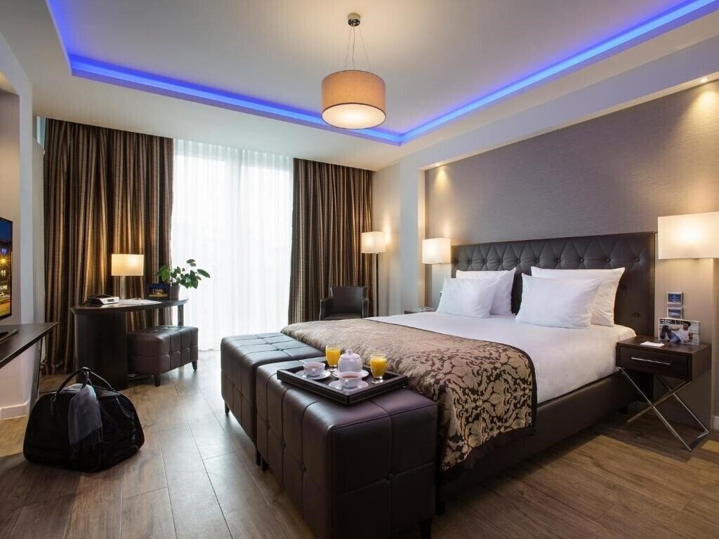 Готель Two Hotel Berlin By Axel 4*