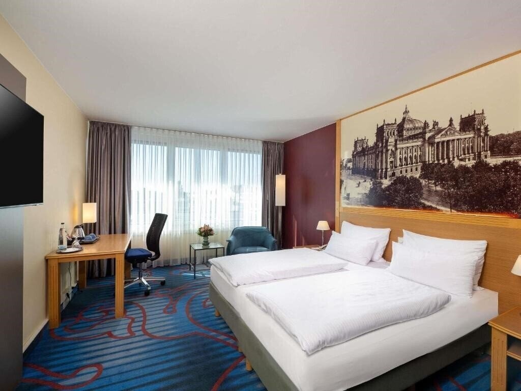 Фото Mercure Hotel Berlin Tempelhof 4*