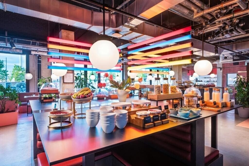 Картинка The Social Hub Berlin Alexanderplatz 4*