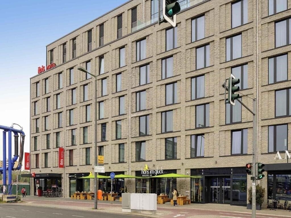 Отель Ibis Berlin Hauptbahnhof 3*